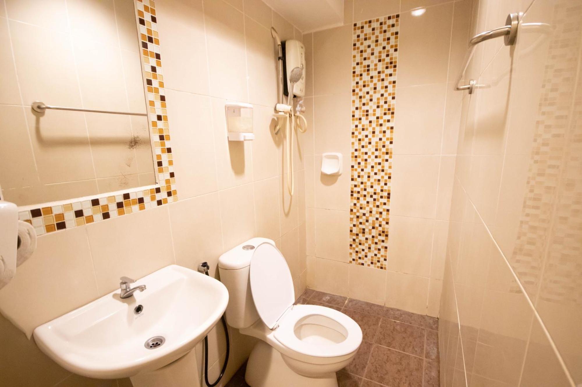 Sun Inns Tambun Kampong Batu Lapan  Buitenkant foto
